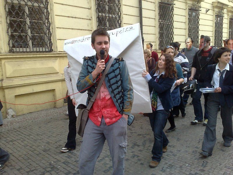 Protikorupční masopustní průvod