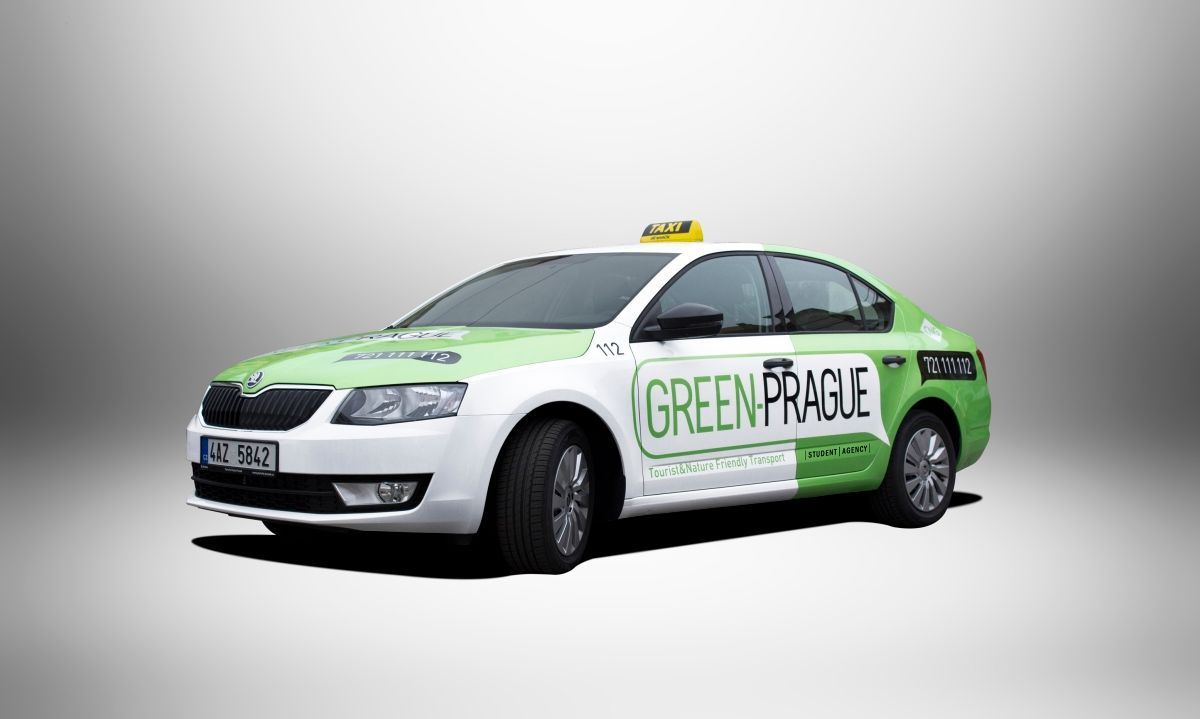 Taxi Tick Tack - vůz Škoda Octavia s plynovým pohonem