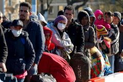 Němci zpřísní azylové zákony. Běženci budou platit za integrační kurzy