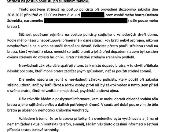 Stížnost Josefa Krále adresovaná Policii ČR, jejíž součástí je žádost o informace tykající se těla zastřeleného Otakara Schmidta.