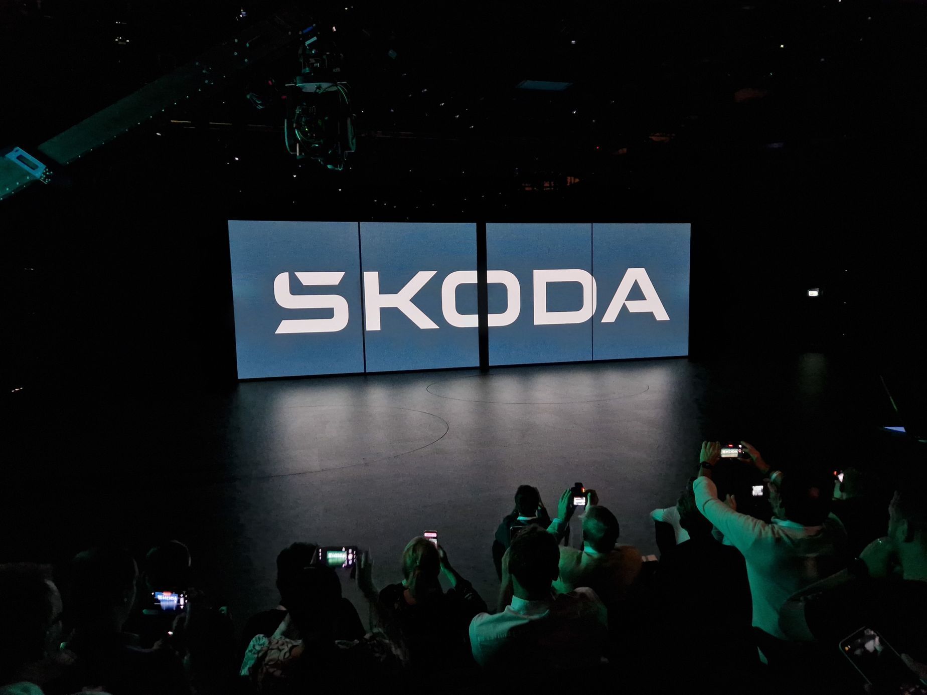 Škoda Vision 7S živé fotky