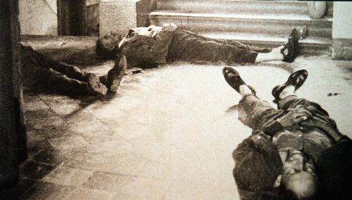 Zastřelení funkcionáři KSČ a MNV - snímek z archivu bezpečnosti