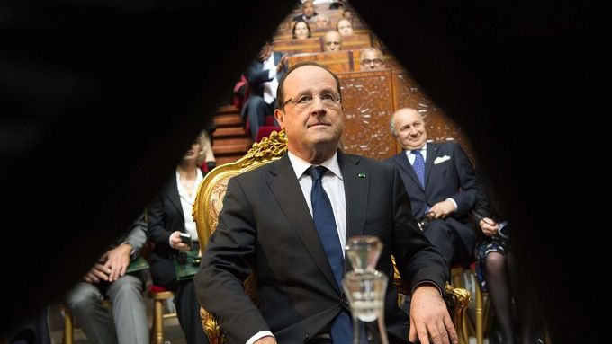 Francois Hollande během necelého roku přišel o značnou část voličů.