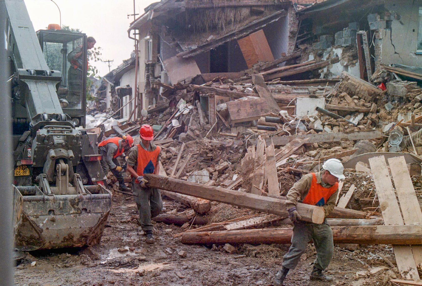 Povodně 1997, záplavy, katastrofa, výročí, Olomoucký arcibiskup Jan Graubner