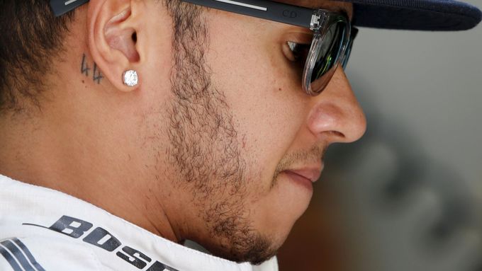 Lewis Hamilton ještě v této sezoně nepoznal v kvalifikaci hořkost porážky.