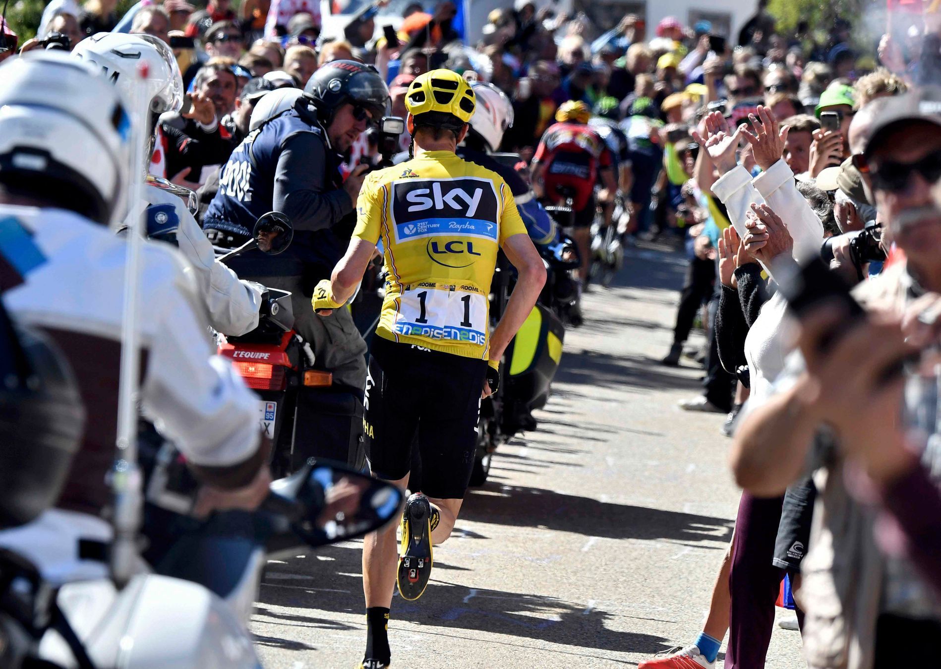 Tour de France 2016, 12. etapa: běžící Chris Froome