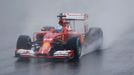 Ferrari Formula One driver Fernando Alonso of Spain drives during the Japanese F1 Grand Prix at the Suzuka Circuit October 5, 2014. REUTERS/Toru Hanai (JAPAN - Tags: SPOR