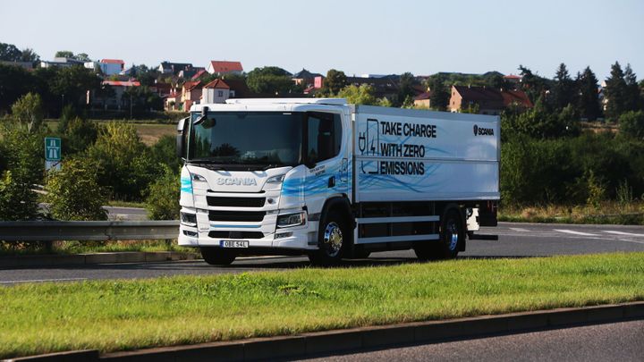 Největší elektromobil, jaký jsme řídili. Náklaďák na baterky je pro Scanii revoluční; Zdroj foto: Scania
