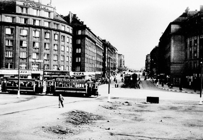 Tramvajová křižovatka na Ohradě