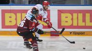 10. kolo hokejové extraligy 2020/21, Sparta - Třinec: Vladimír Dravecký a Michal Řepík