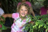 Děti si podle ředitelky školky během plnění výzev uvědomí, že stromy rostou všude kolem nich a že jsou pro lidi velmi důležité.