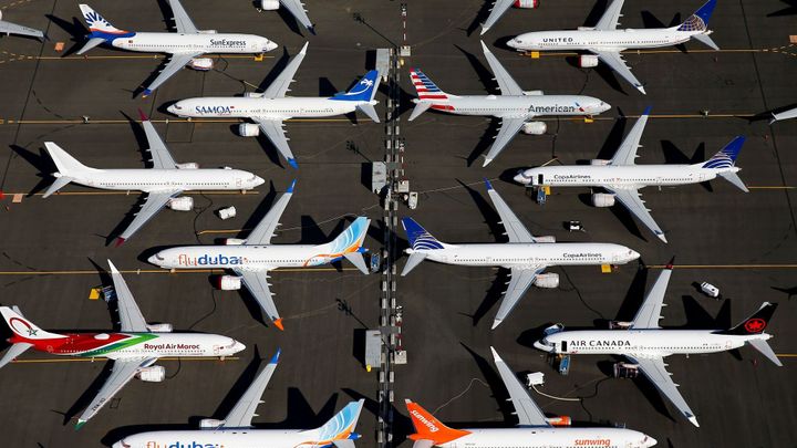 Boeing sám najímá piloty. Chce, aby usnadnili zprovozňování strojů 737 MAX