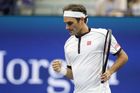 Federer znovu ztratil set, na US Open ale pokračuje. Muchová se zápasu nedočkala