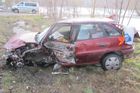Na Havlíčkobrodsku havarovalo osobní auto, jeho řidič zemřel
