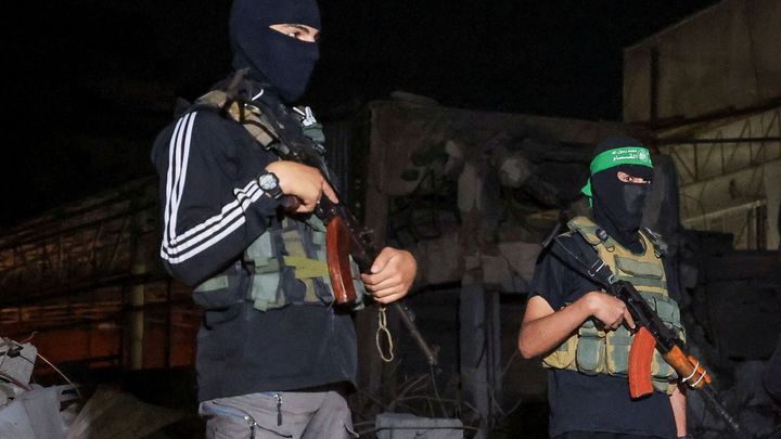 Červený kříž převzal v Gaze dvě rakve, podle Hamásu jsou v nich těla rukojmích; Zdroj foto: Reuters