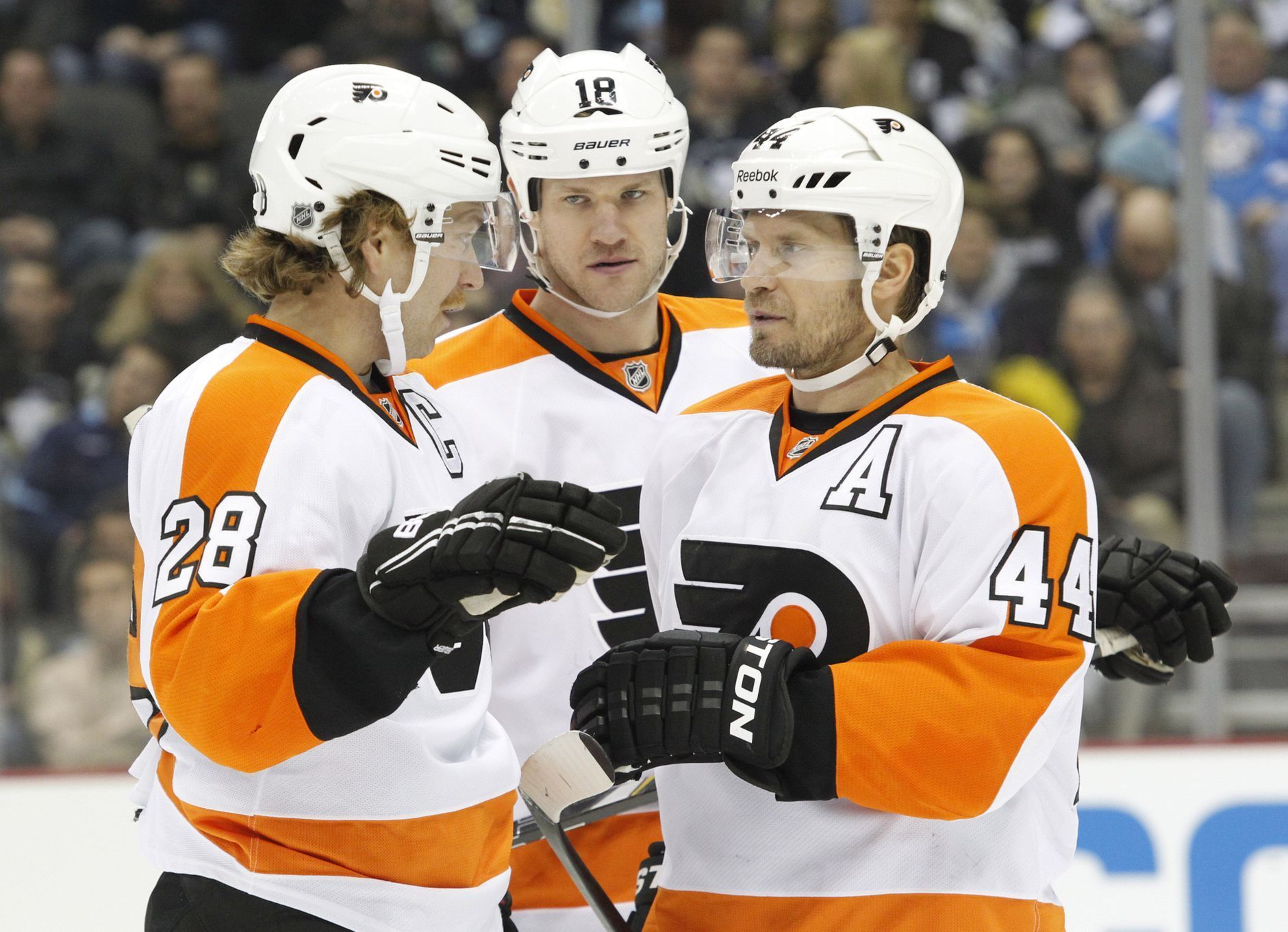 Hráči Philadelphia Flyers (Giroux, Hall, Timonen)