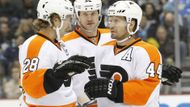 Zásobárnou zajímavých posil bude Philadelphia Flyers. Vedle Jakuba Voráčka do Prahy přijede i Claude Giroux, který v sezoně nasbíral 73 bodů a na MS si zahrál před dvěma lety.