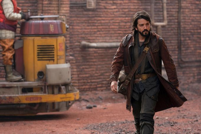 Diego Luna jako Cassian Andor.