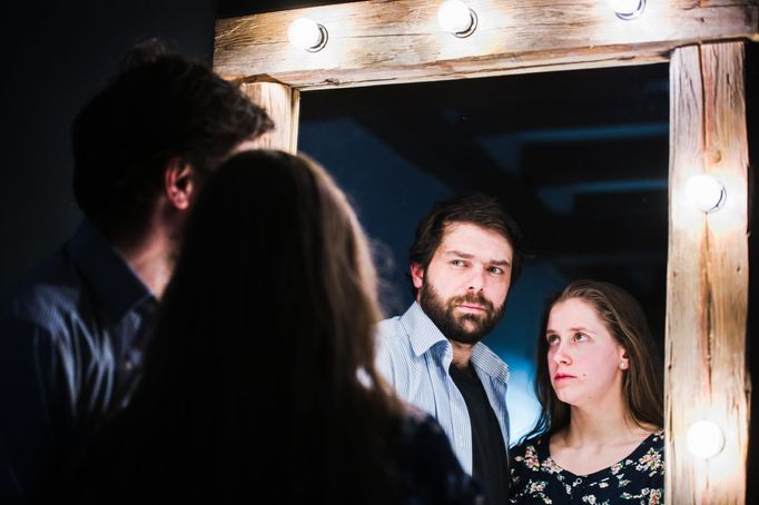 Ondřej Kokorský jako Štěpán a Markéta Richterová v roli Daniely.