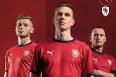 Fotbalová reprezentace představí proti Skotsku nové dresy