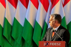 Maďarská vláda ještě zpřísní návrh sporného zákona "Stop Sorosovi"