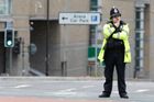 Materiál k bombě v Manchesteru prý nakoupil bratr útočníka