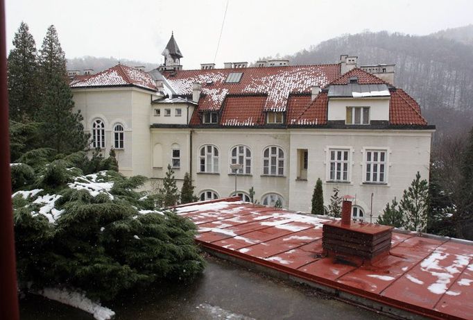 Hlavní pavilon byl postaven v roce 1905. Po druhé světové válce zde byla plicní léčebna tuberkulózy. Dnes stavba podléhá památkové ochraně.