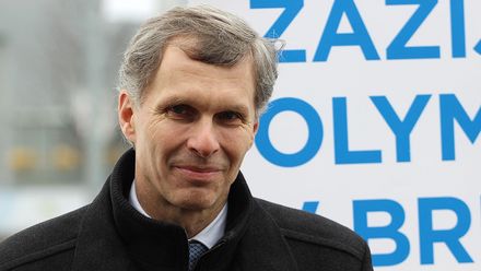Odškodní olympijský výbor nakažené sportovce z letadla? Sledujte brífink ČOV