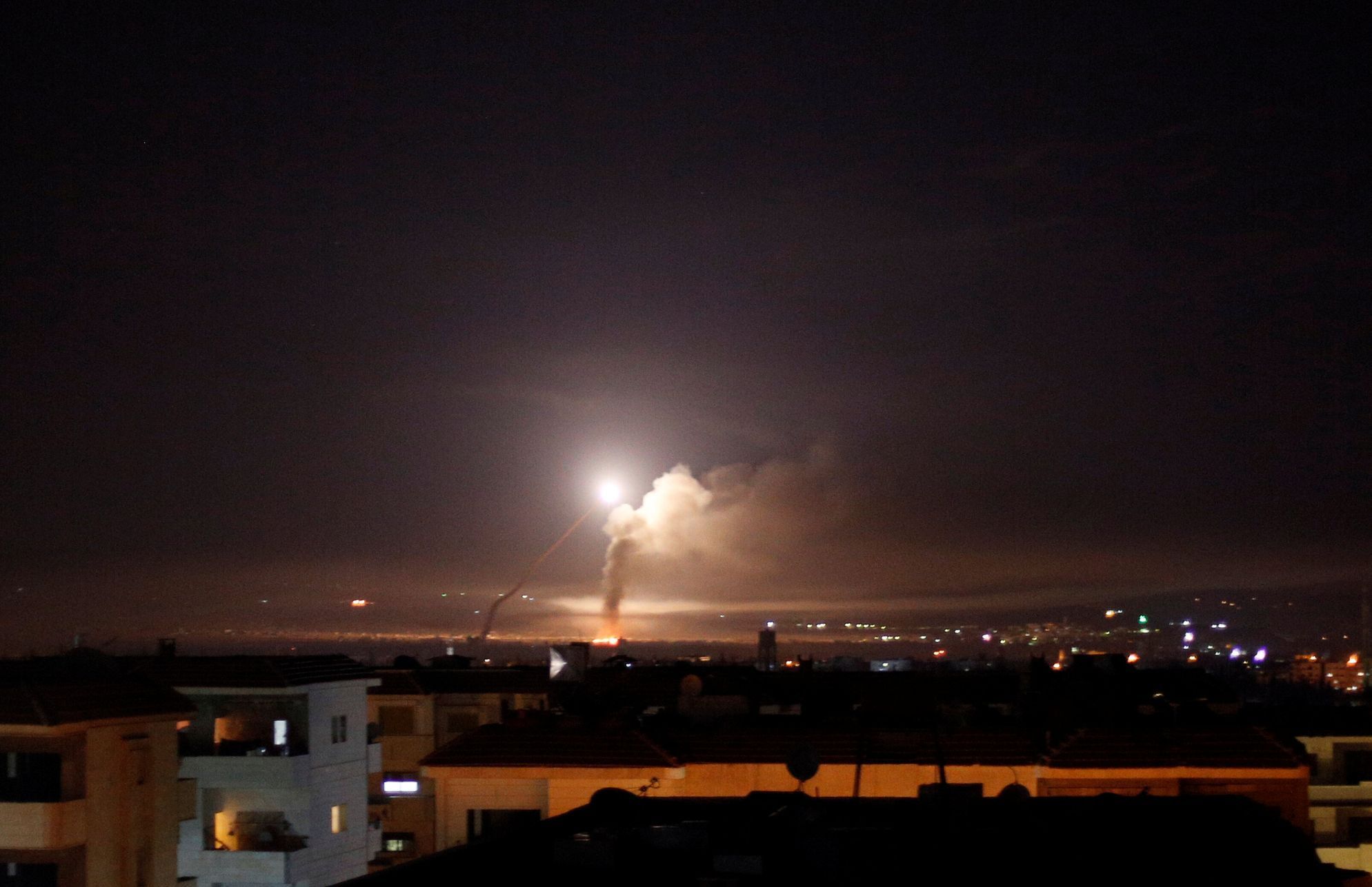 Raketa nad Damaškem