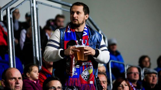 Plzeňští fanoušci si ve čtvrtek v podvečer užili dalšího triumfu Viktorie Plzeň v letošní sezoně.