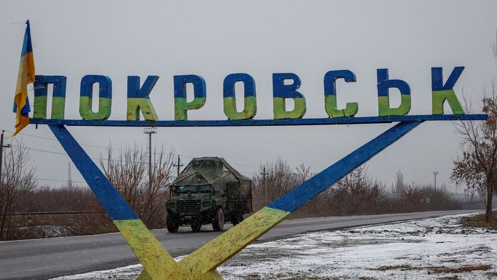 Kreml prahne po velkém triumfu. U fronty formuje armádu o velikosti krajského města; Zdroj foto: Reuters