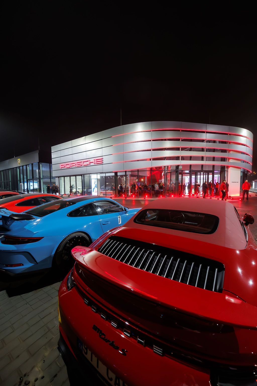 Porsche Cayenne Electric