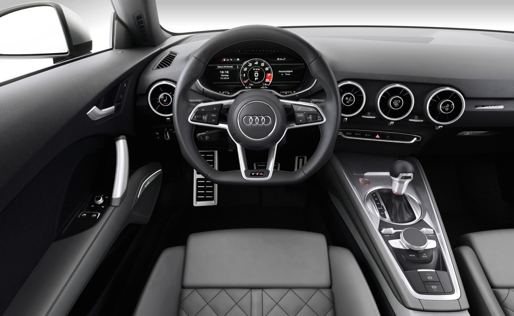 Audi TT interiér