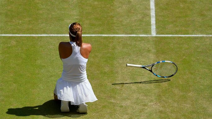 Garbine Muguruzaová se raduje z postupu do finále Wimbledonu 2015