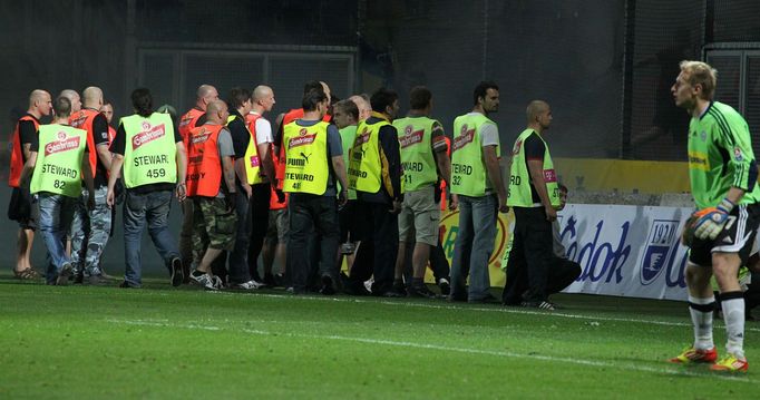 Potyčky diváků při zápase Sparta - Olomouc, finále poháru