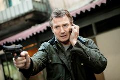 Recenze: Drsný Neeson umí podruhé vraždit. Ale znuděně