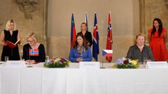 Podpis dohody o podpoře ČR