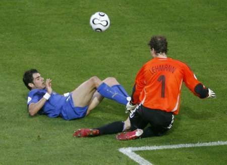 Itálie - Německo: Perrotta a Lehman