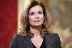 Francie žasne: Prezident smazal bývalou první dámu