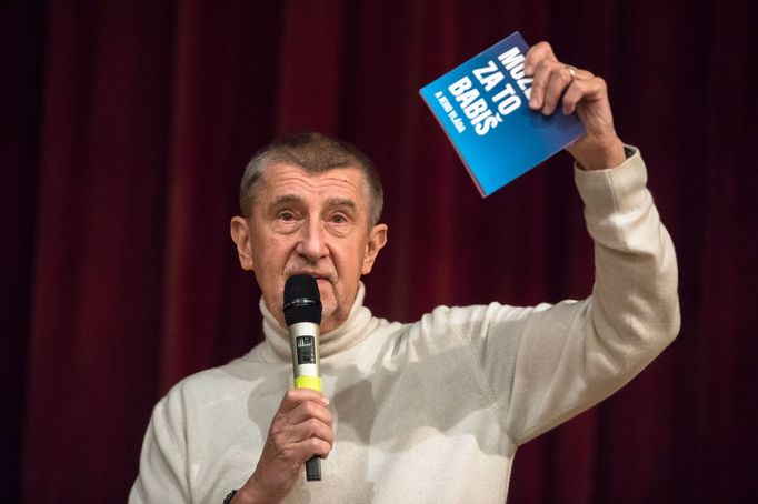 Andrej Babiš se svými voliči.