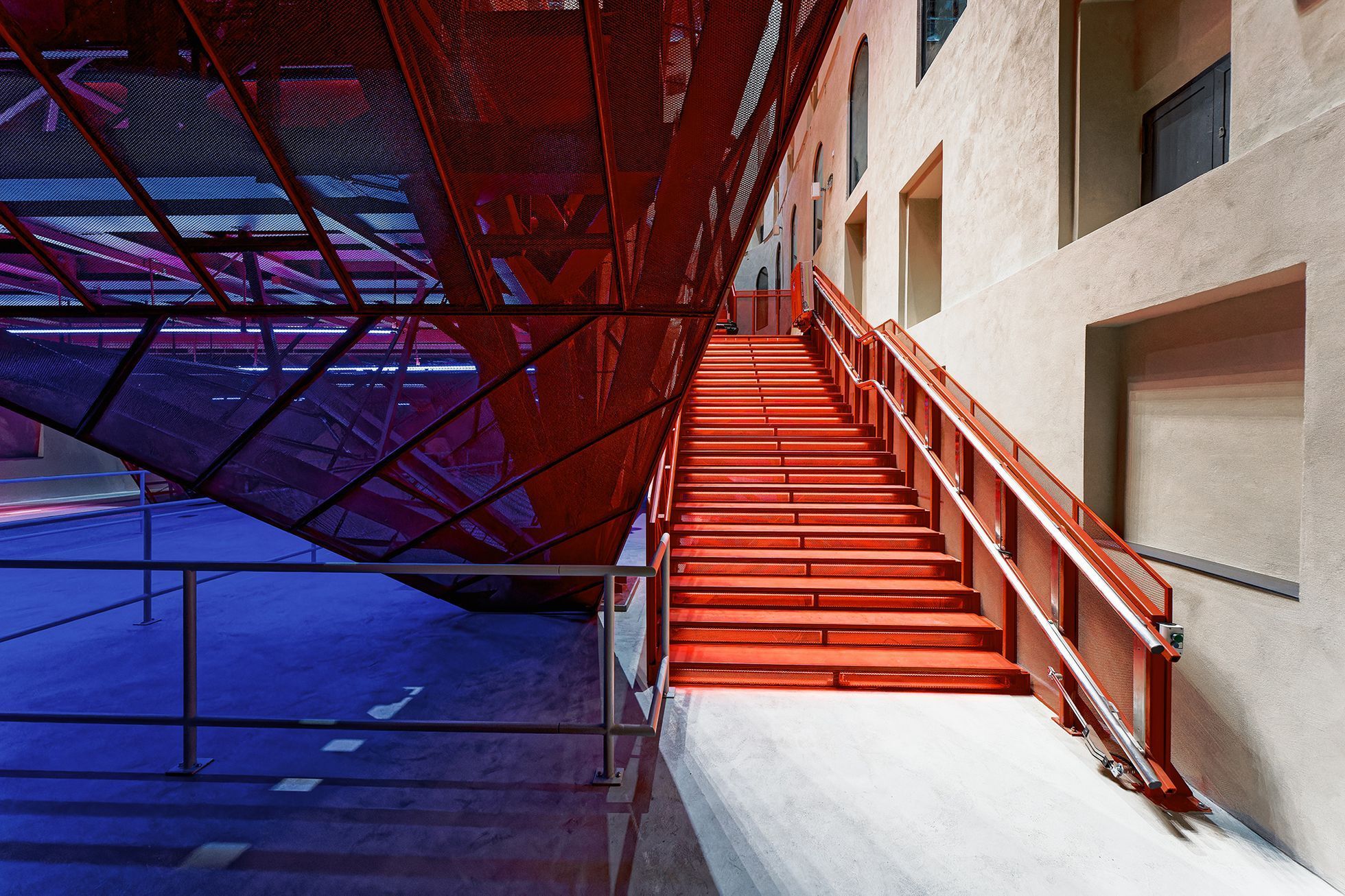 Císařské lázně, karlovarský sál, Petr Hájek