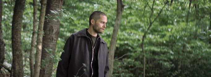 Michal Balcar jako Viktor.