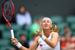 Bouzková na turnaji v Praze vyřadila krajanku Šalkovou a je ve čtvrtfinále