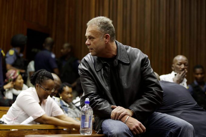 Podnikatel Radovan Krejčíř u Nejvyššího soudu v Johannesburgu v pátek 11. září 2015.