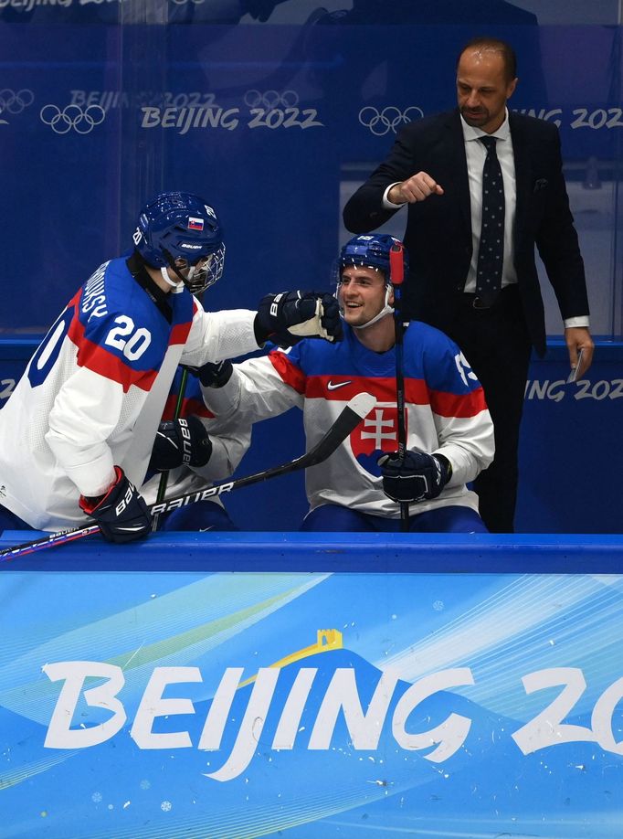 Adrián Holešinský (vpravo) na olympiádě v Pekingu