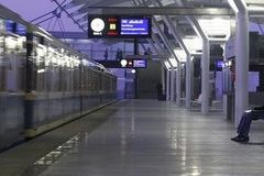 Německá stávka pokračuje, stojí i osobní vlaky