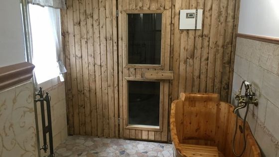 200 let stará chalupa zrekonstruovaná v retro stylu