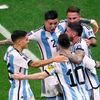 Argentinci slaví gól v semifinále MS 2022 Argentina - Chorvatsko