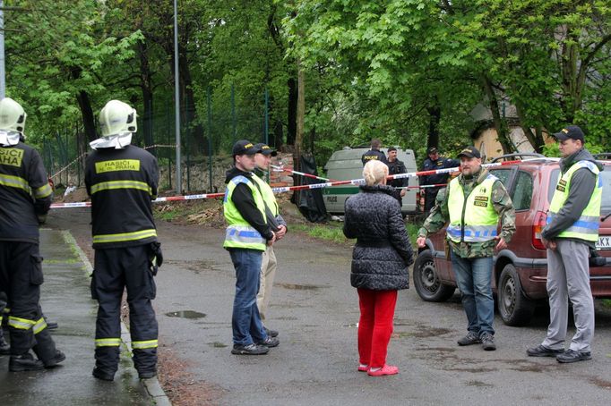 Policejní zásah na usedlosti Cibulka v květnu 2015