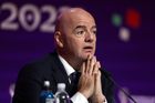Infantino povede FIFA další čtyři roky, čeká ho poslední funkční období
